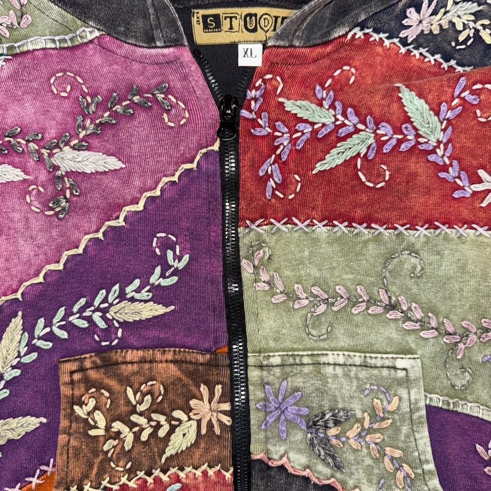 Studio Embroidered Patchwork Jacket - Picture 8 of 9